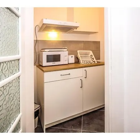Houze Spacious 9 Bedroom Flat In Central Lisbon 公寓